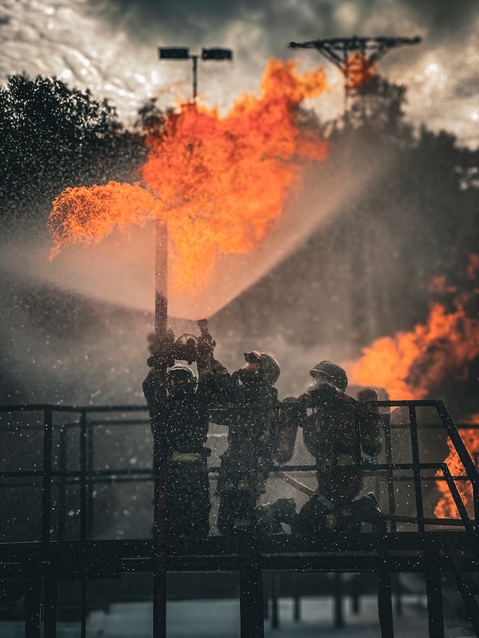 Au cœur de l’urgence : intelligence émotionnelle, cognition & compétences psychosociales chez les acteurs de&nbsp;l’extrême